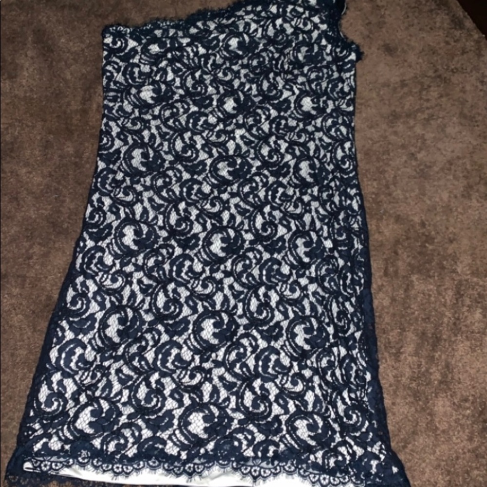 One shoulder lace dress